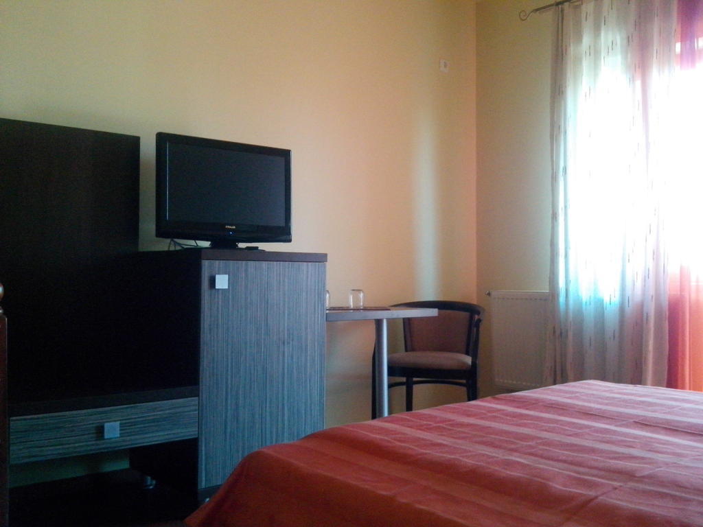 Pensiunea Ruxandra Baile 1 Mai Room photo
